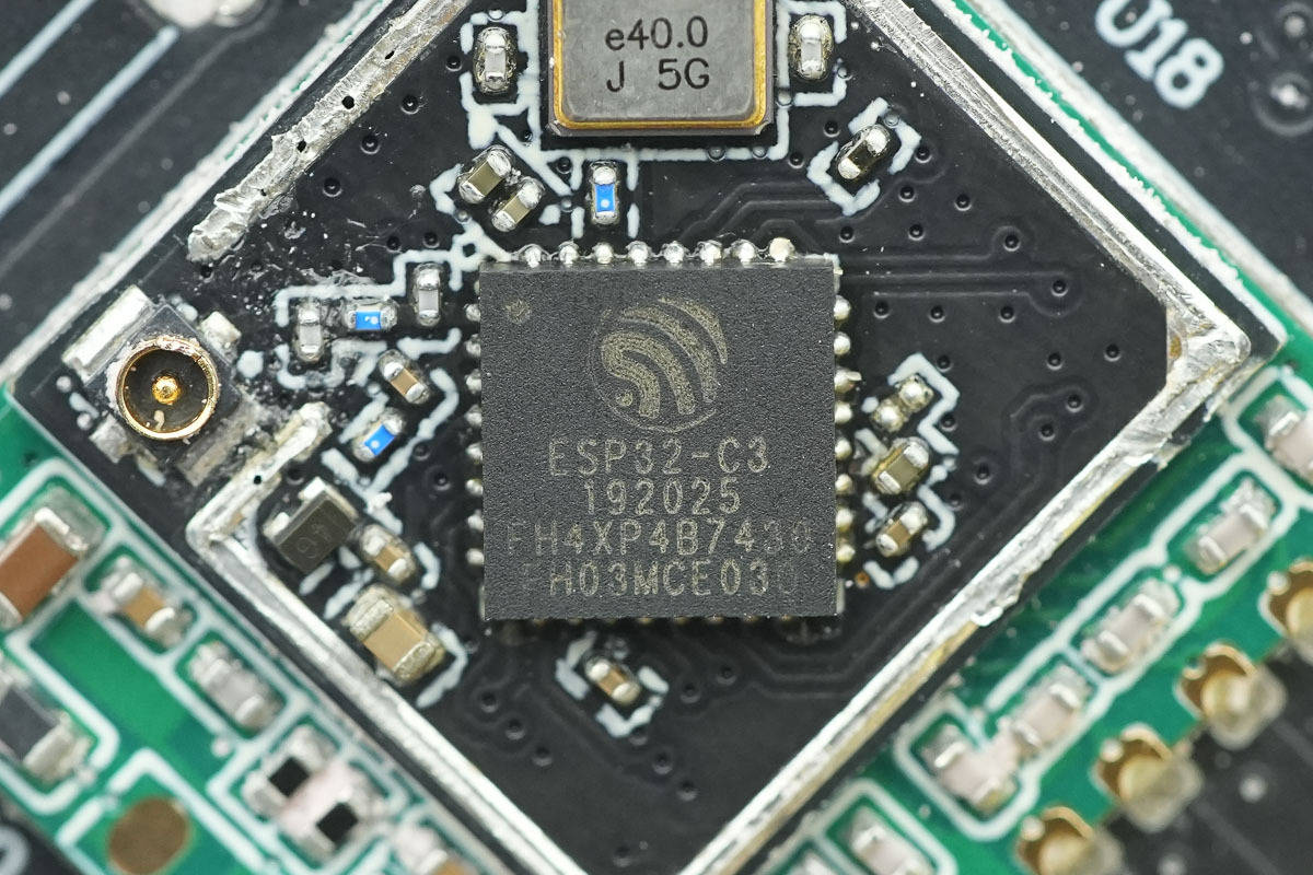 支援APP跨端查詢一鍵管理，安克Prime 150W充電底座拆解