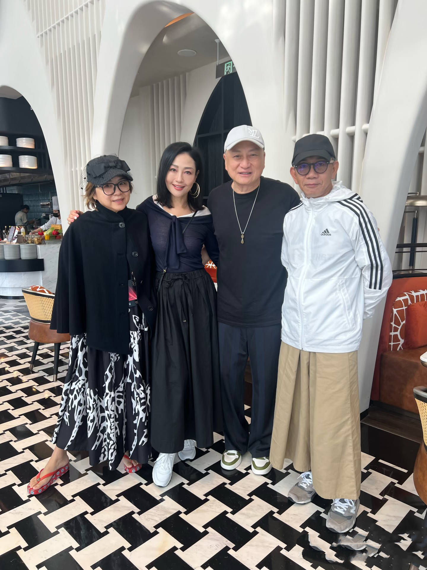 原創最美亞姐楊玉梅：香港租房一年開銷40萬，60歲還不敢結婚生子