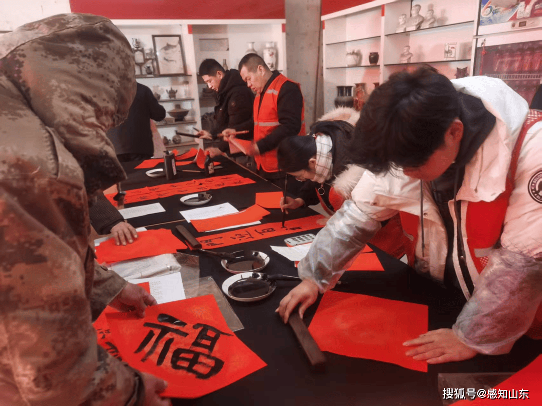 菏澤市司法局開展“法律趕年集 鄉村普法行”送法下鄉活動