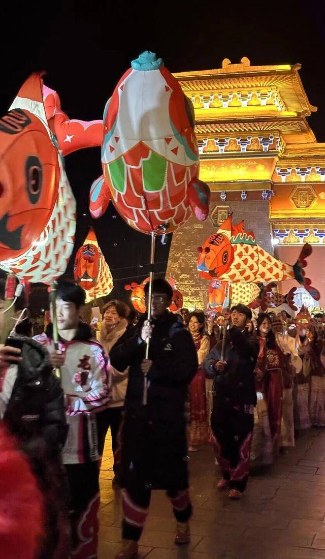 “民俗+科技”王炸組合，新鄉八里溝免費送票，邀你日夜連嗨鬧新春 | 春節象哪兒玩