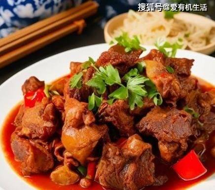 原創石嘴山十大美食：從沙湖魚頭到涮羊肉，吃出西北豪情！