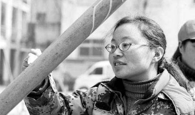 原創北大女碩士放棄高薪，回老家做油漆工，坦言：日子踏實、精神放鬆