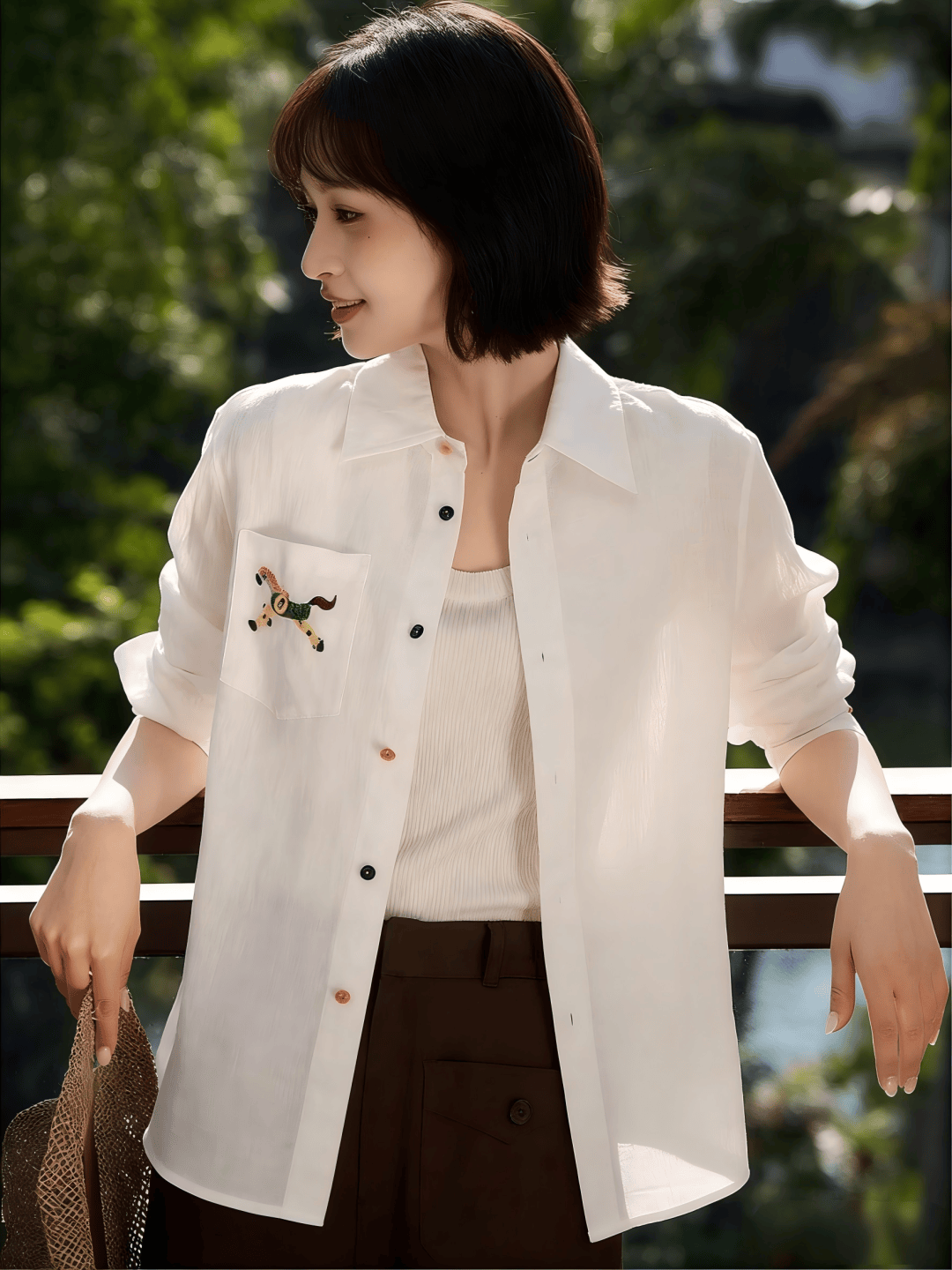 今夏爆火“老錢風”刺繡襯衫！太太顯氣質了
