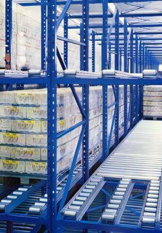 推薦：濟南萬通智慧裝備科技有限公司，倉庫儲貨架/定做重型貨架/中型貨架/穿梭式貨架專業供應商