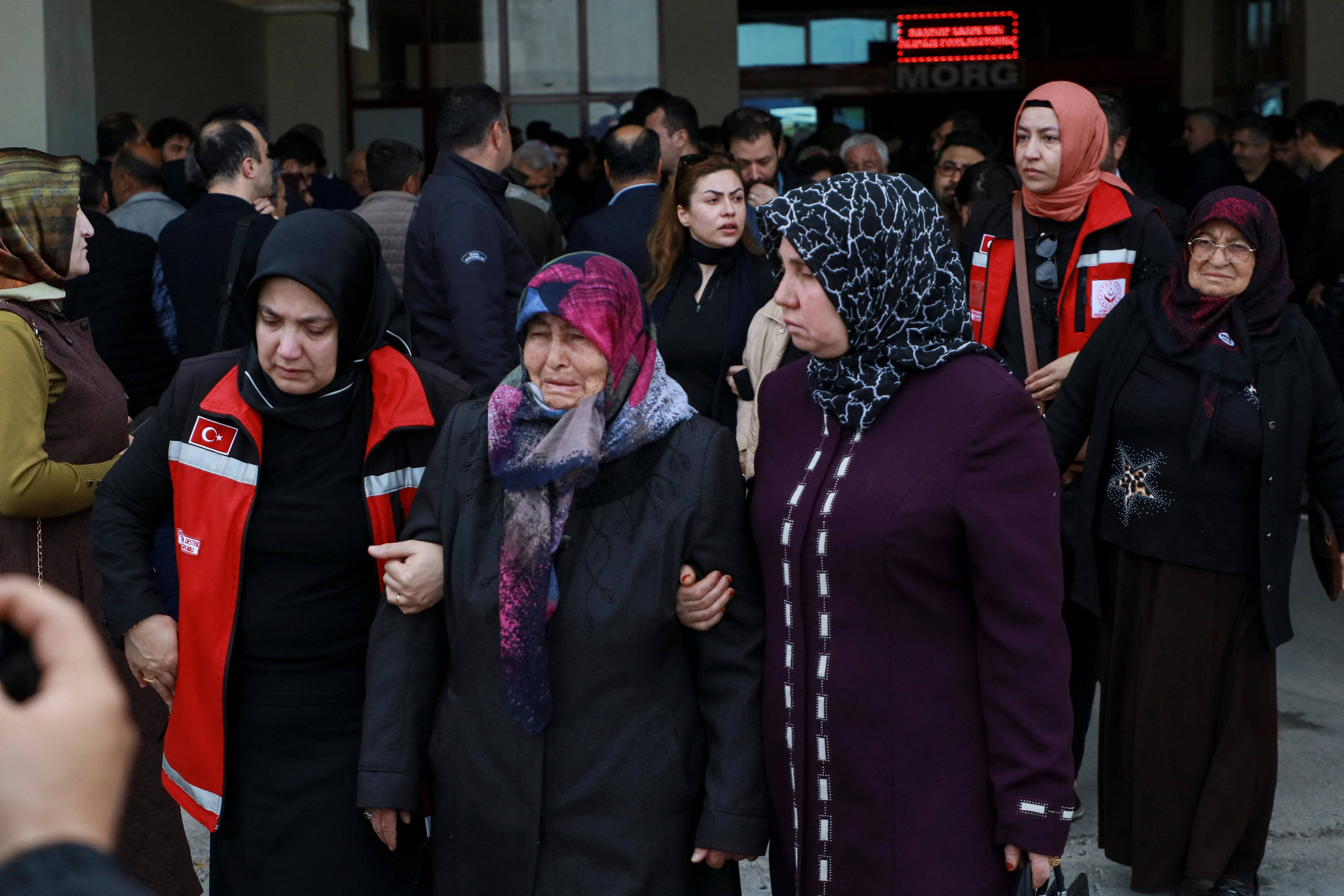 （外代一線）土耳其中學槍擊案已致9死13傷