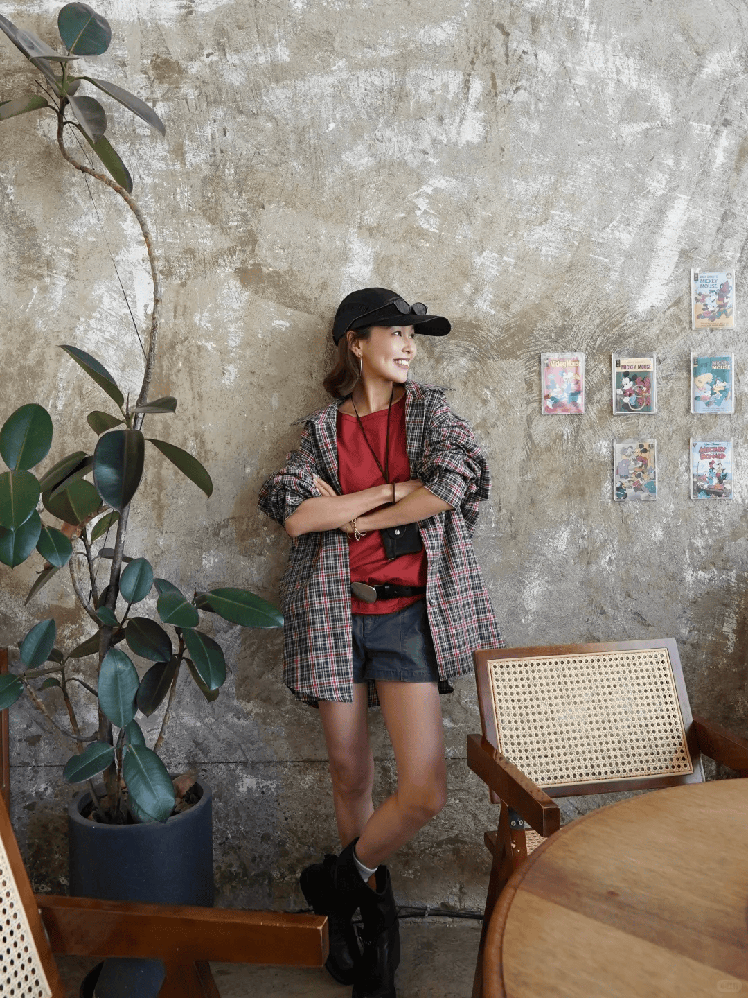 40歲女性的初夏穿搭，鬆弛感才是最高階的精緻