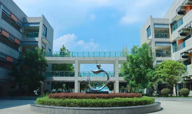 成都英才領辦的新學校來了，今年小學招生，明年開初一！