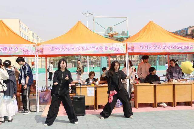 絕美杏花大道上線！拍照點位速速收藏！