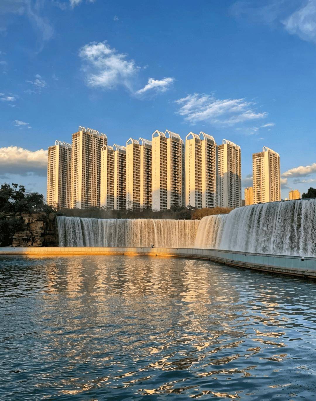 昆明瀑布公園 N 種玩法！水霧、遛娃與撒歡指南來了，快轉發收藏~