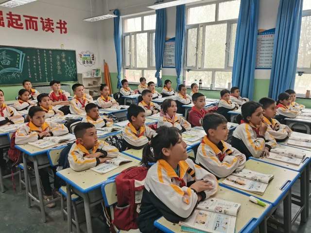 澤普縣推進教育幫扶 提升鄉村小學辦學質量