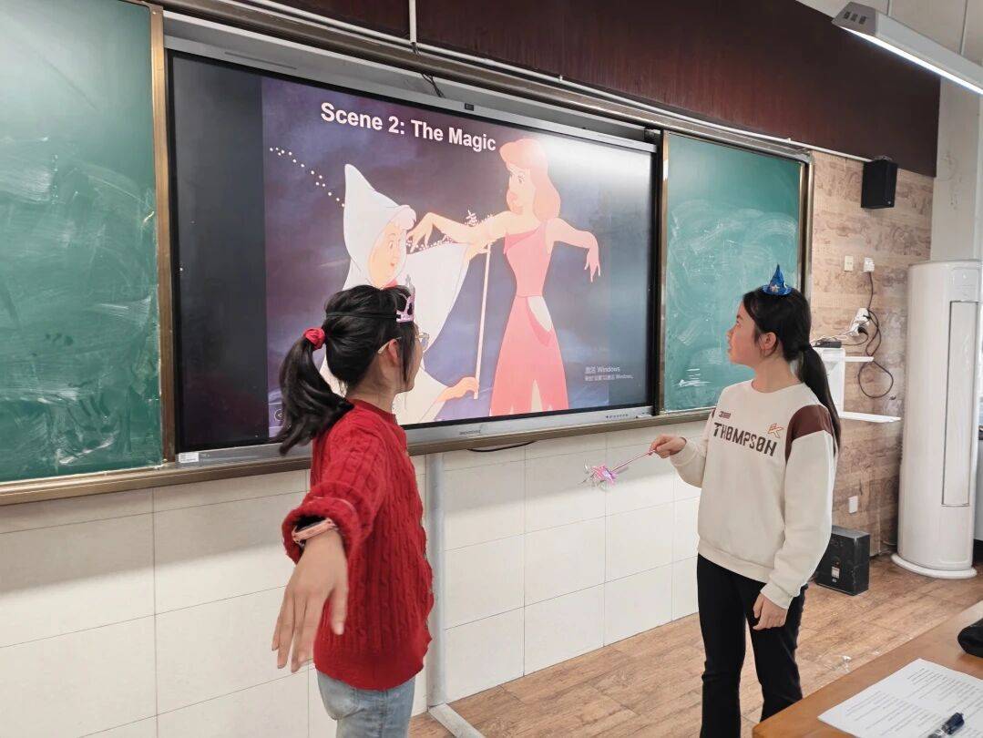 蘇州市山塘中心小學校開展英語整班講故事活動