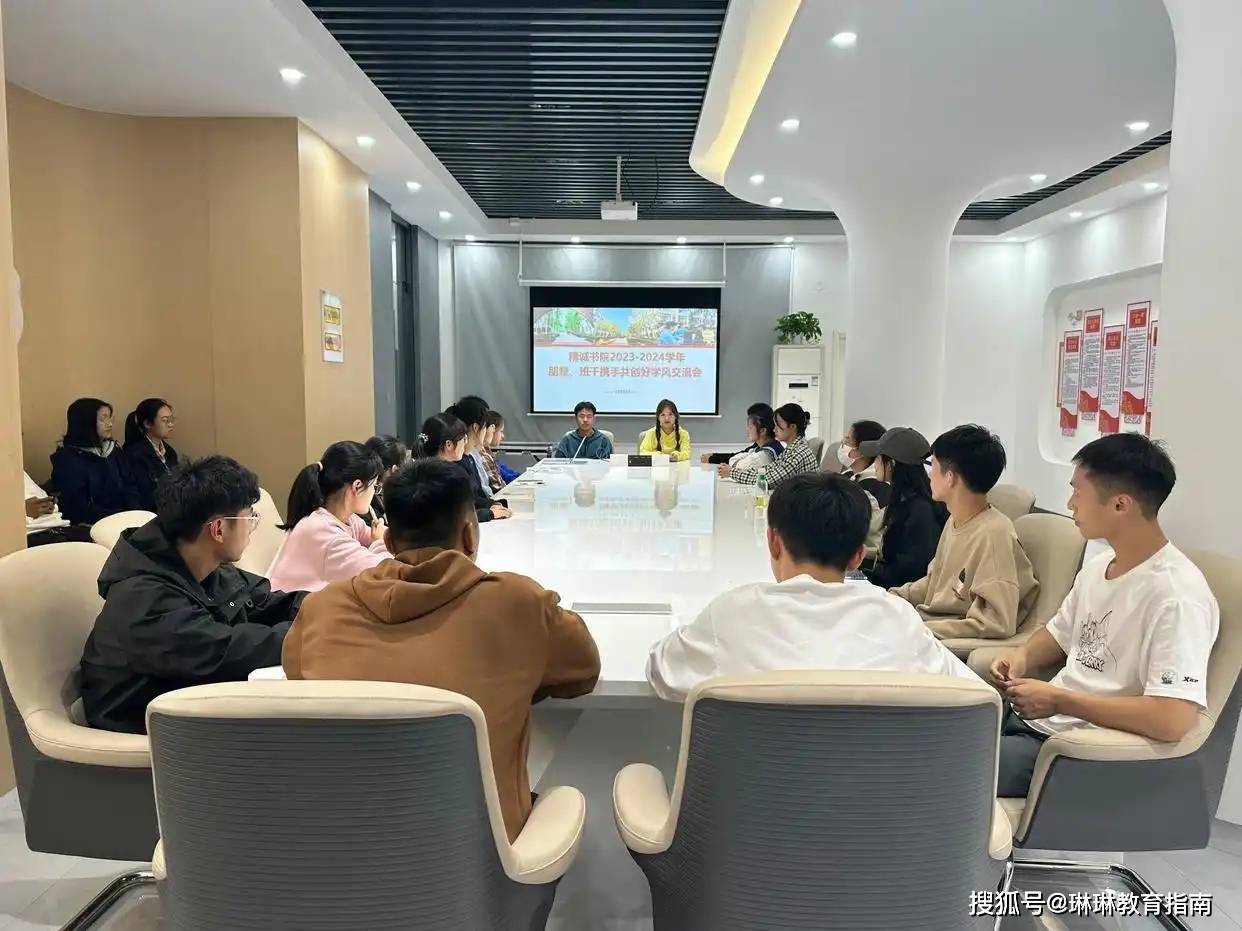 原創研究生被導師罵了3年，答辯當天愣在原地：學術圈的“護犢子”原來是這樣