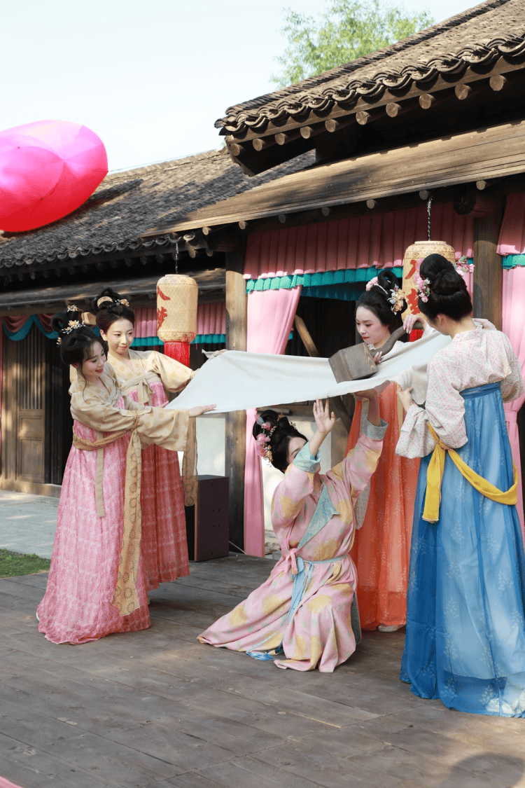 崑山周莊：影視+文旅IP煥新登場，如夢宋潮·時尚簪花戲劇節即將啟幕