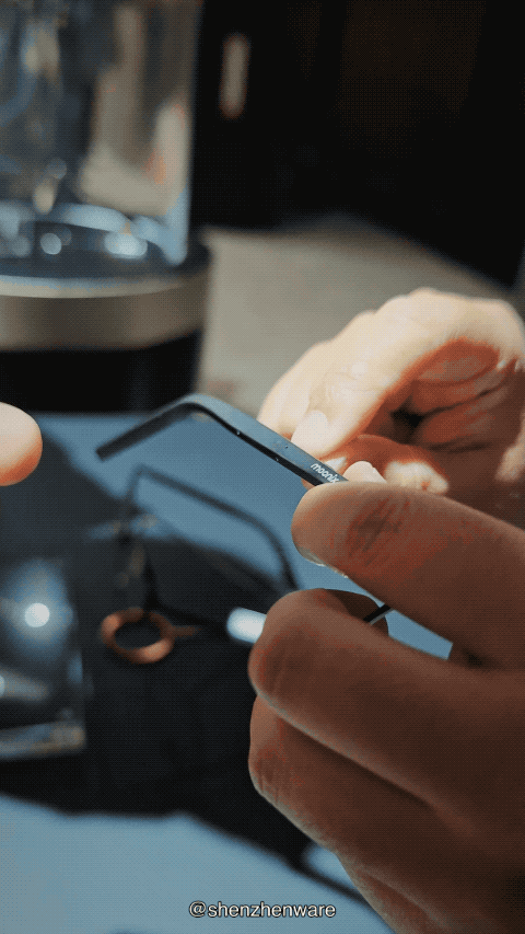 超細鏡腿+超高顏值！莫奈 AI 眼鏡首發上手