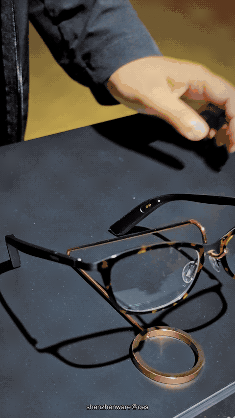 超細鏡腿+超高顏值！莫奈 AI 眼鏡首發上手