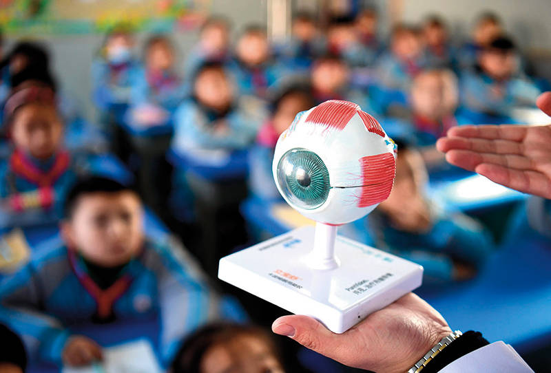 瞭望 | 防治“小眼鏡”難在哪