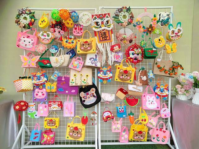 二七區淮河東路小學亮相區級勞動教育成果展評活動