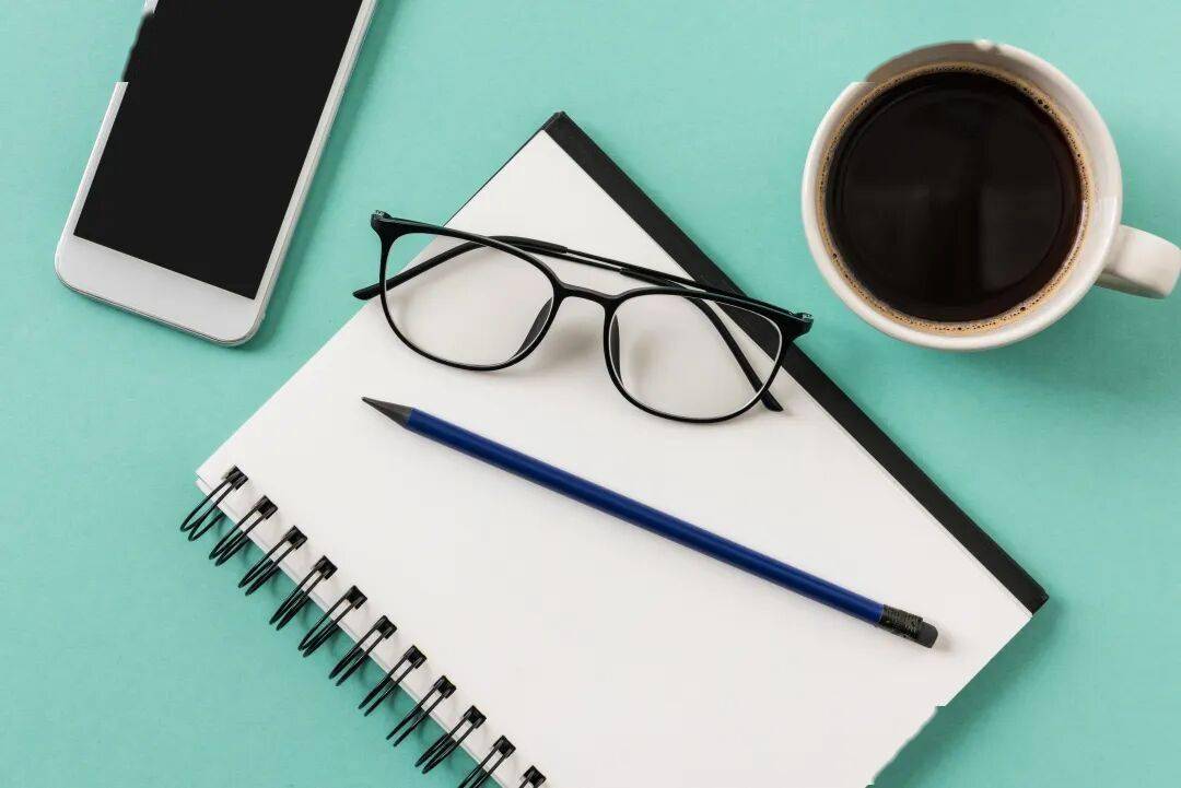 有一點點近視，到底要不要戴眼鏡？