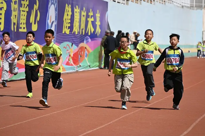 盂縣第二實驗小學第十二屆田徑運動會開幕