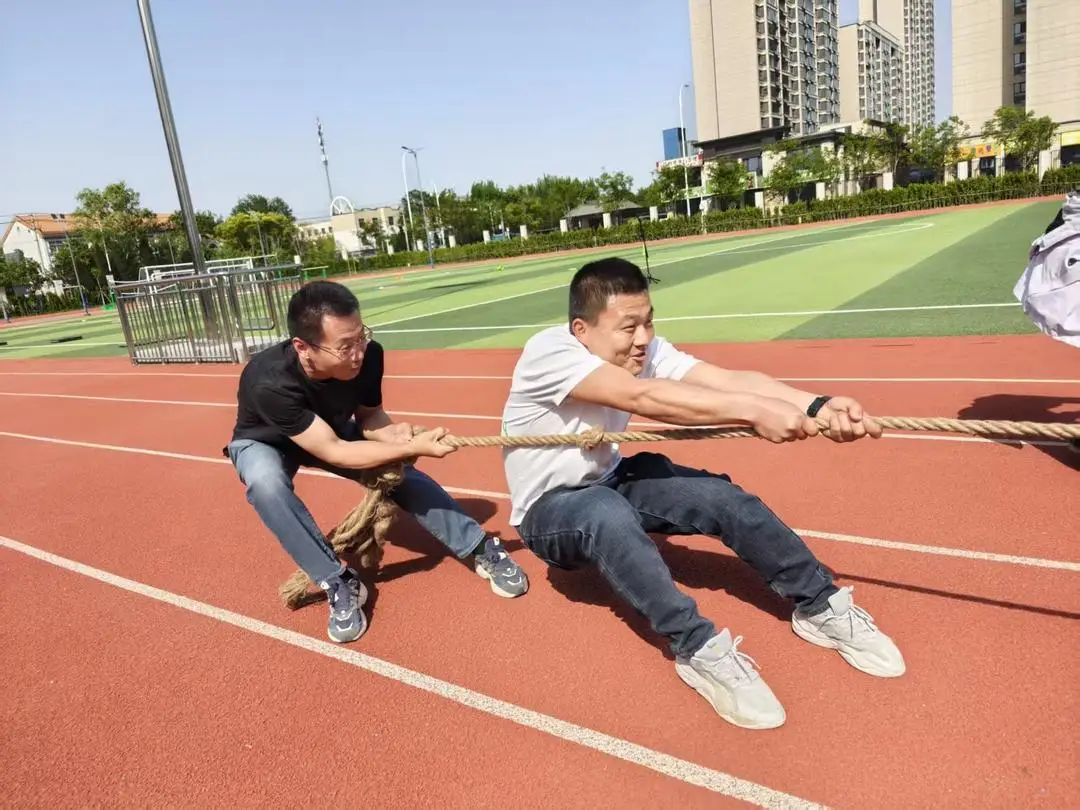 德開小學舉辦春季趣味親子運動會