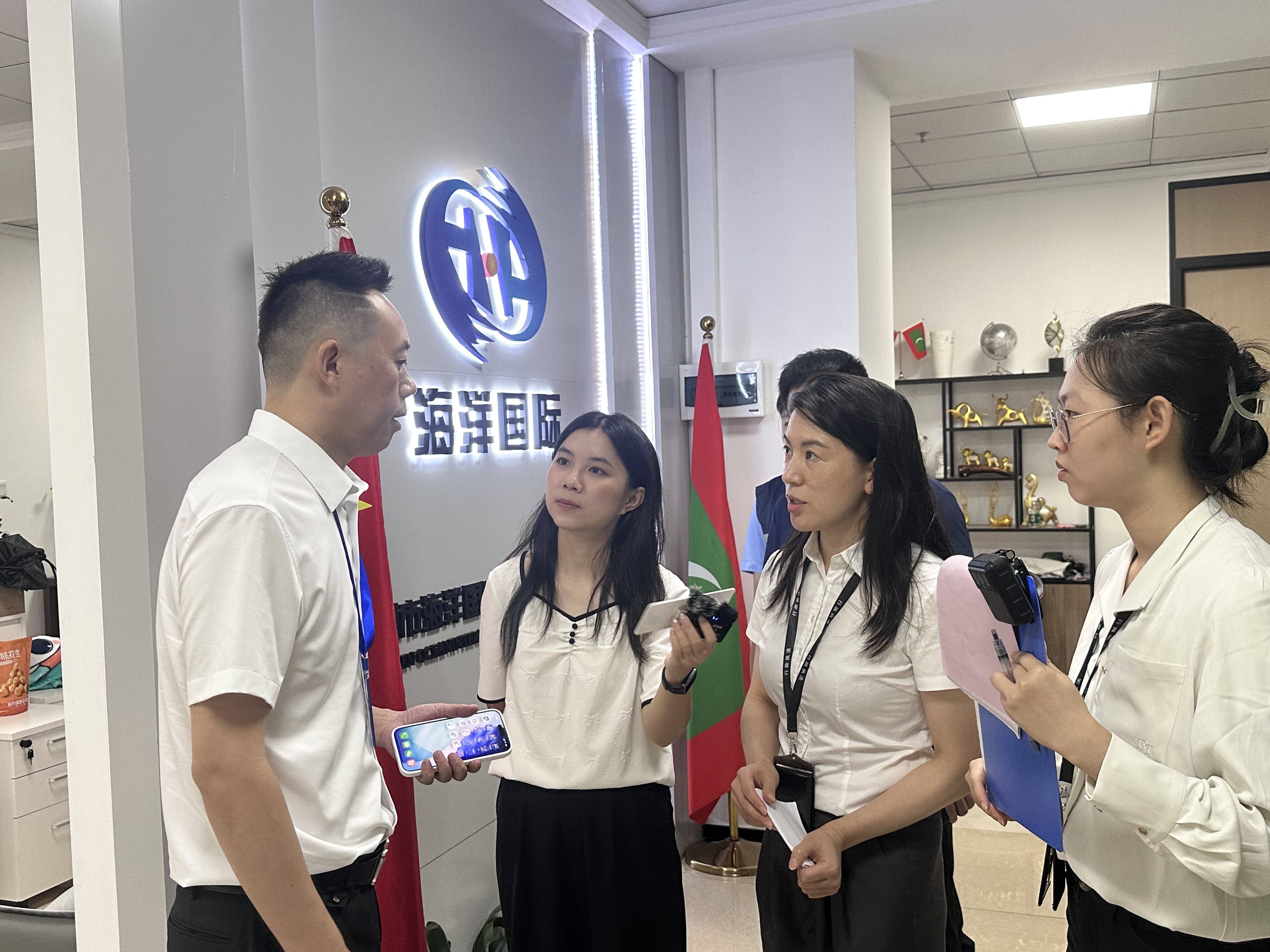 深圳龍華：《龍華“執”播》嚴查暑期旅遊市場亂象，守護市民旅遊權益
