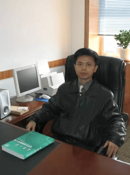 走近燕山大學首屆“研究生優秀導師”“研究生青年先鋒導師”及“研究生優秀導學團隊”（一）