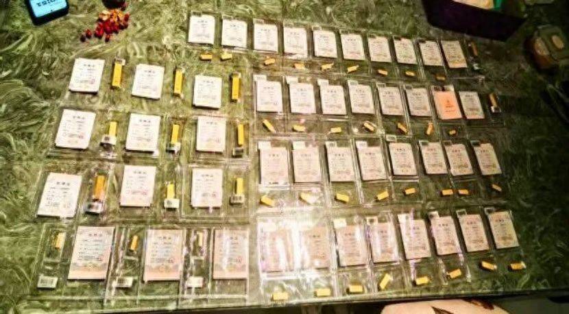 百萬黃金離奇失蹤！女子家中門窗完好、無外人闖入及熟人作案可能，月餅盒成破案關鍵