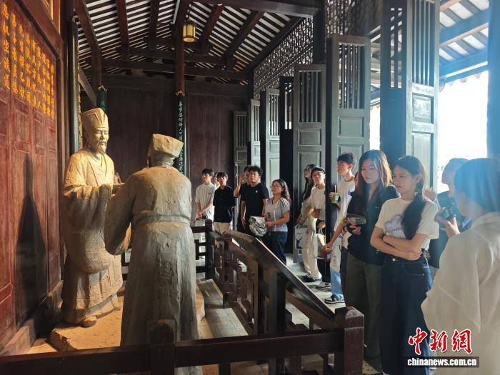 港澳大學生逐浪海南自貿港：跨越千年讀懂東坡