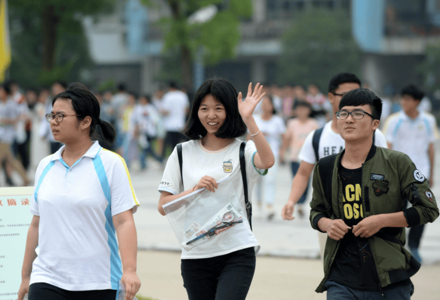 原創2026年高考：如果被這3個大學專業錄取，一定要做好“考研”準備