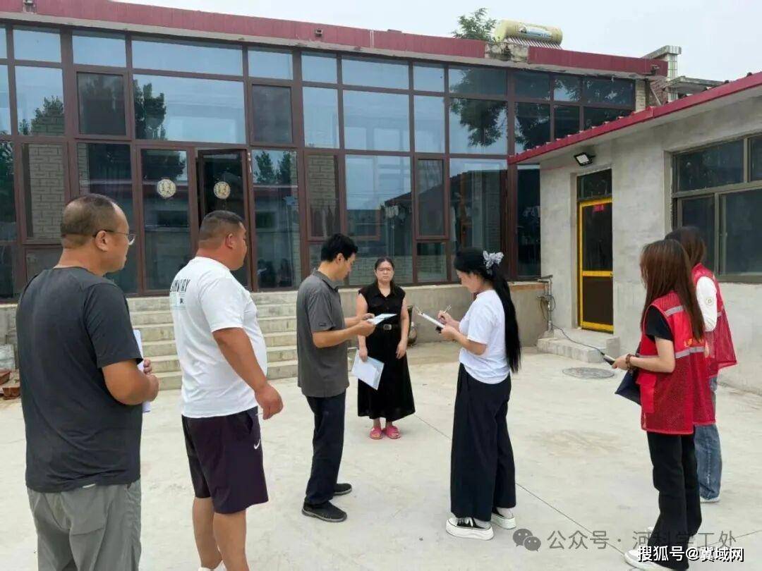 河北科技學院暑假大學生“返家鄉”社會實踐活動紀實報道