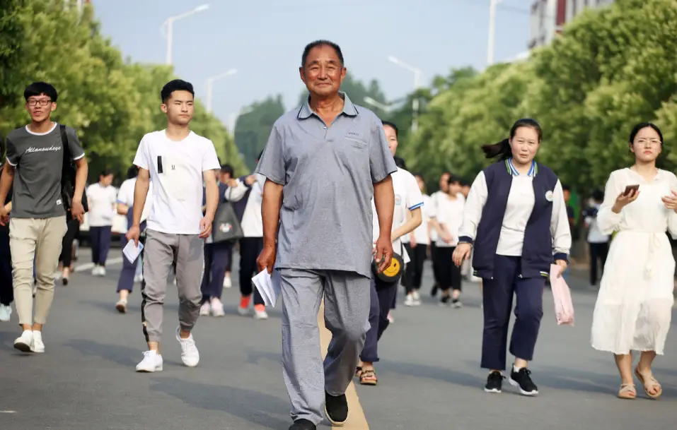 原創2026年高考：如果被這3個大學專業錄取，一定要做好“考研”準備