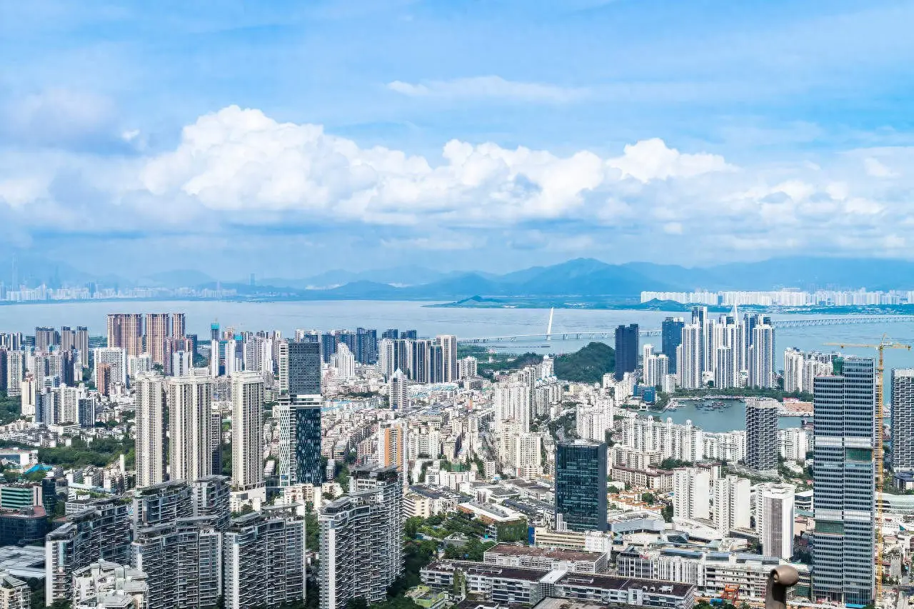畢業季的租房博弈，一線城市房東死守價格，三四線業主“寧願空著也不租了”