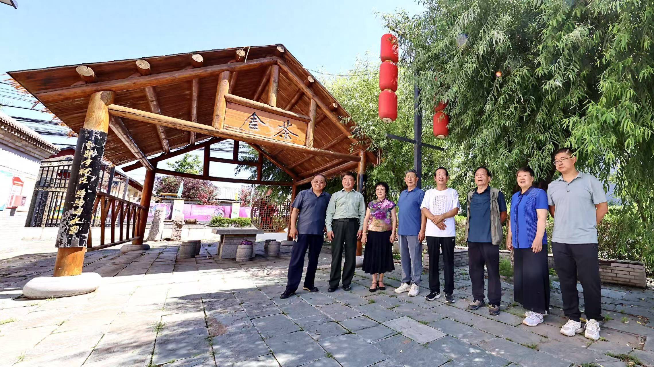 墨守初心，筆耕家鄉 ——我眼中的書法家劉友春