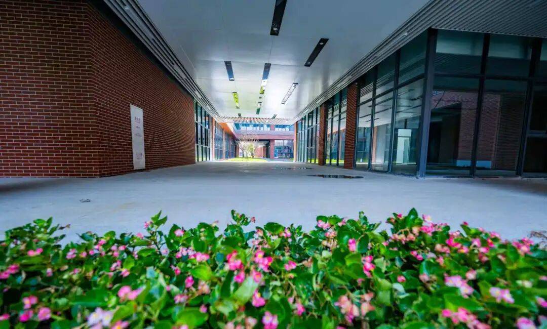 天一中學新吳分校竣工交付！今年9月正式啟用