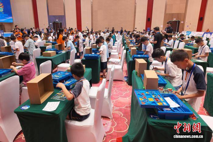 “西部低空之城”上演科創對決 2026全國青少年電子製作錦標賽開賽