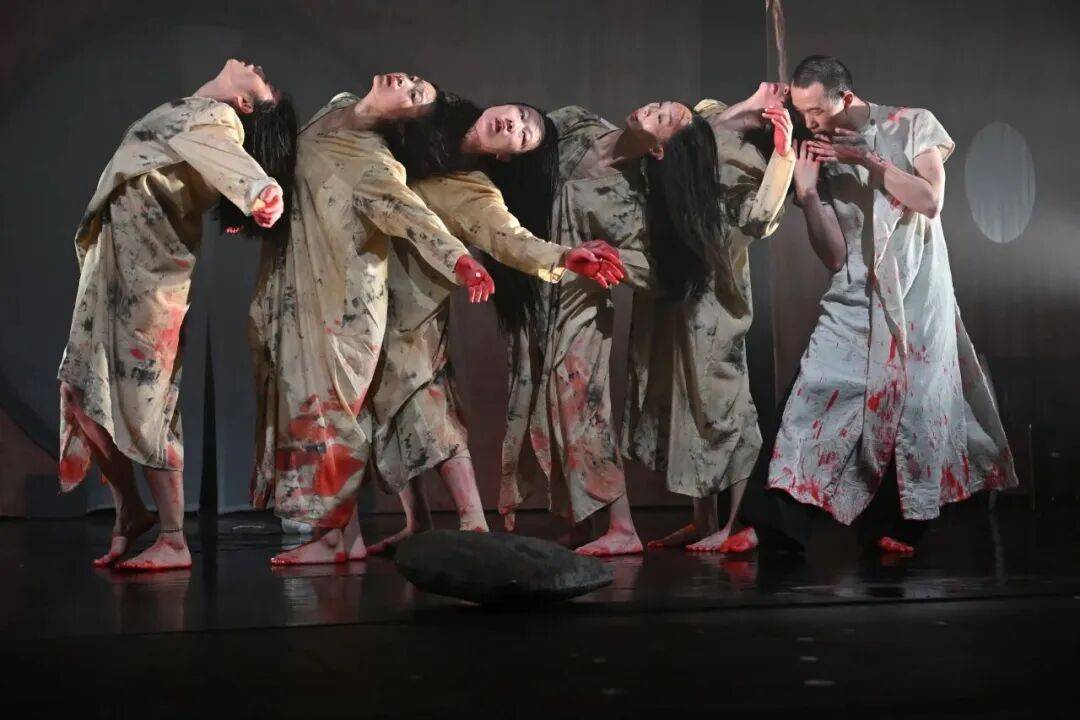 上話出品·國舞製作｜愛丁堡首演成功！餘爾格舞蹈劇場《聊齋怪談》Strange Tales From Liaozhai登陸愛丁堡藝穗節