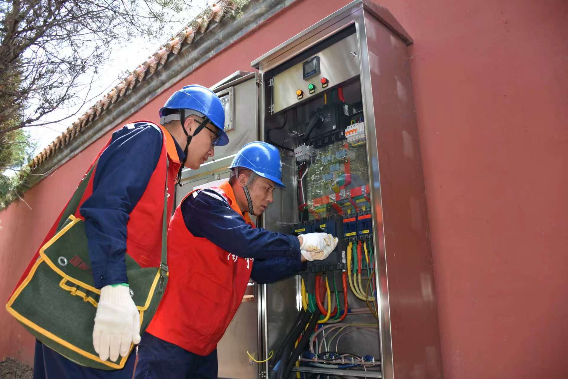 國網阜新供電公司：精準保電護航助力旅遊月持續“升溫”