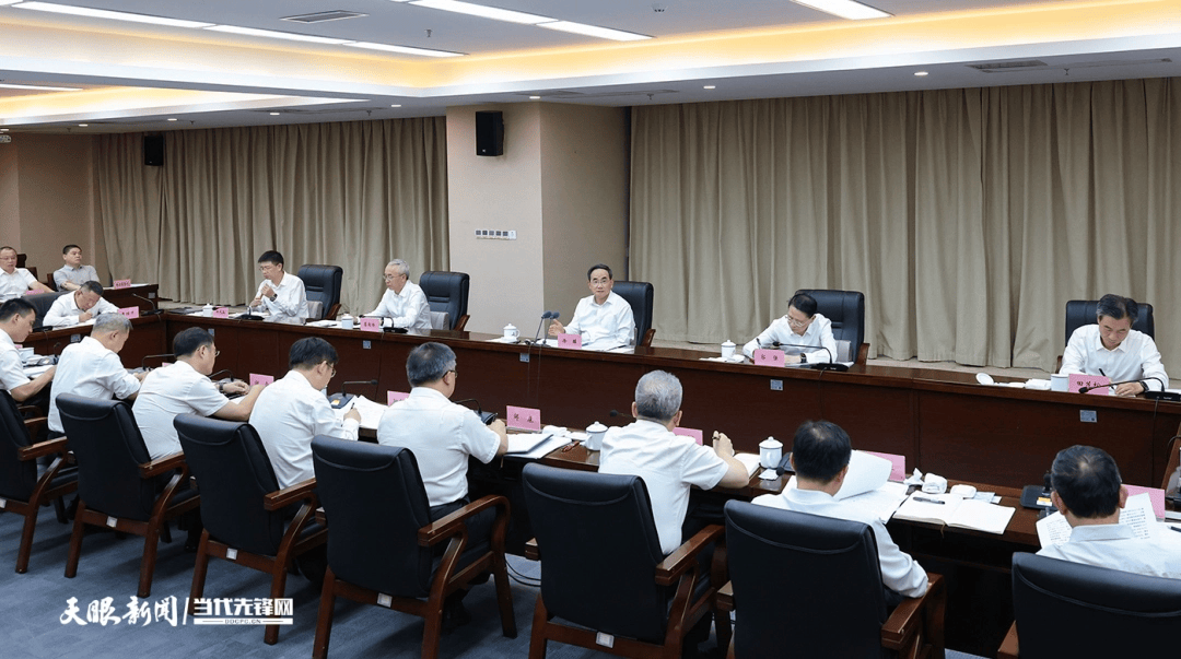 徐麟到省文化和旅遊廳調研全省暑期旅遊工作
