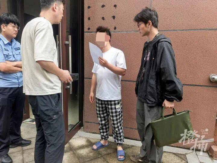 涉嫌敲詐勒索，多名影視博主被逮捕