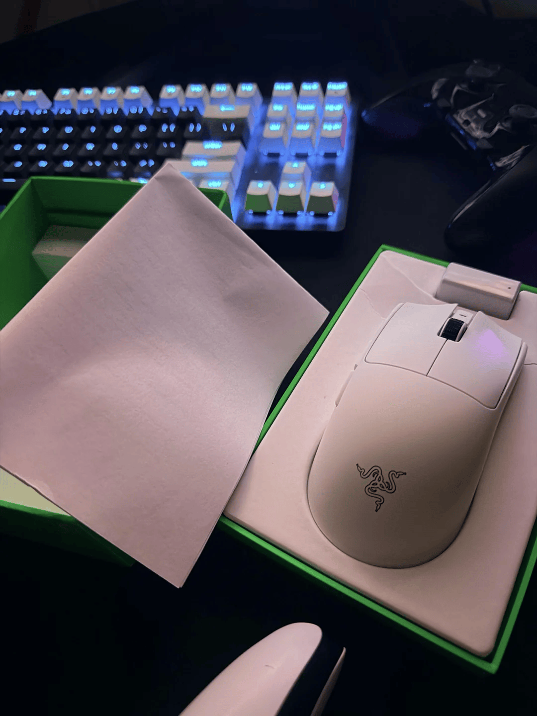 原創大學新生全套配齊，同樣一萬元，不同專業怎麼選擇更有價效比？