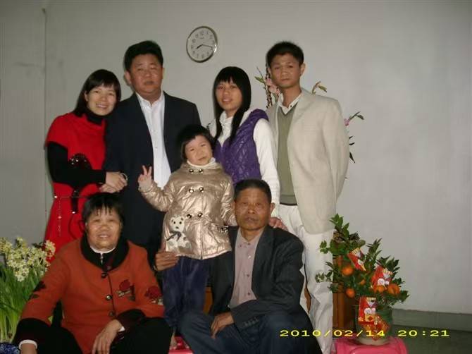 大學生寫家史︱站在時代的路口：尼姑山下四代人的選擇