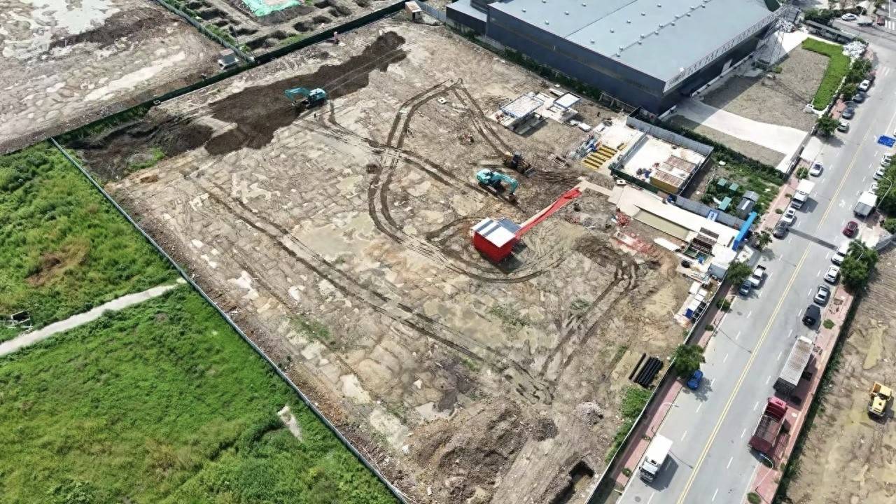彭州市立體式智慧化倉儲分選中心建設專案開工