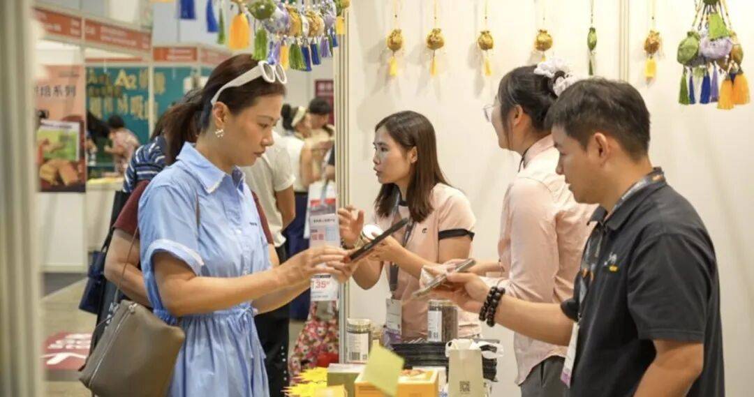 德慶風物闖國際！貢柑、南藥產品亮相香港美食博覽