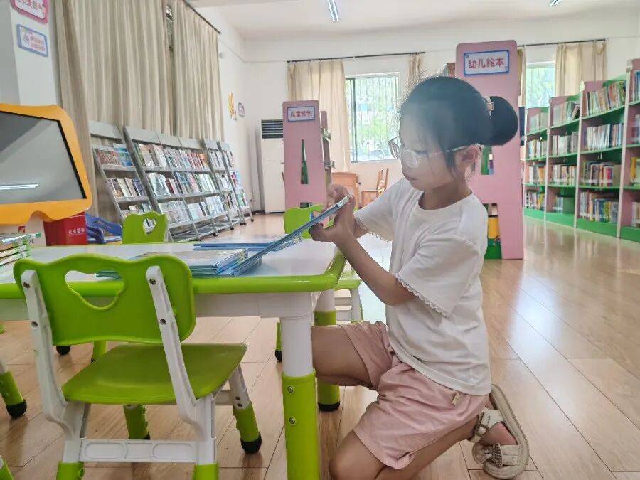 綏陽縣圖書館暑期志願服務圓滿收官
