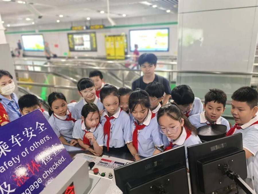 合肥市南國花園小學：致敬堅守 清涼護航