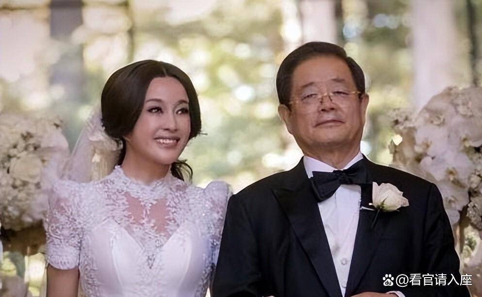 原創劉曉慶私聊洩露引熱議，律師提醒：傳播者或面臨法律風險