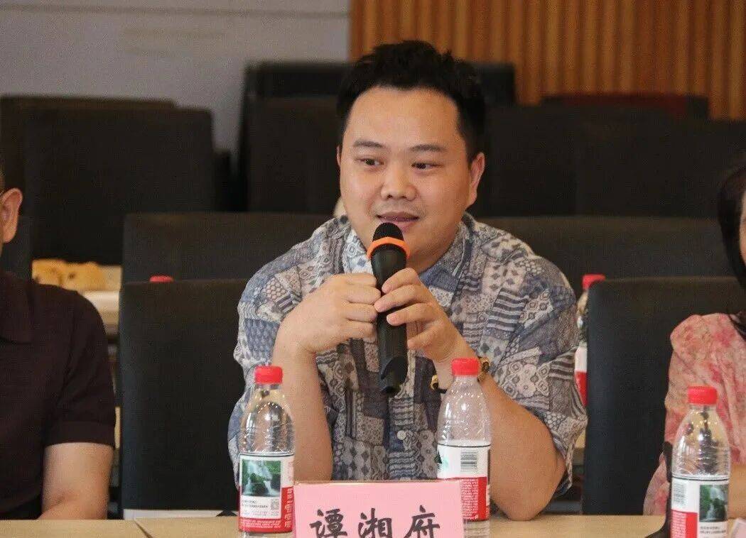 以優質資源築基，以協同共建致遠——幼兒園高質量教育資源建設研討會暨《幼兒園全域教育活動資源》新書釋出會在長沙舉行