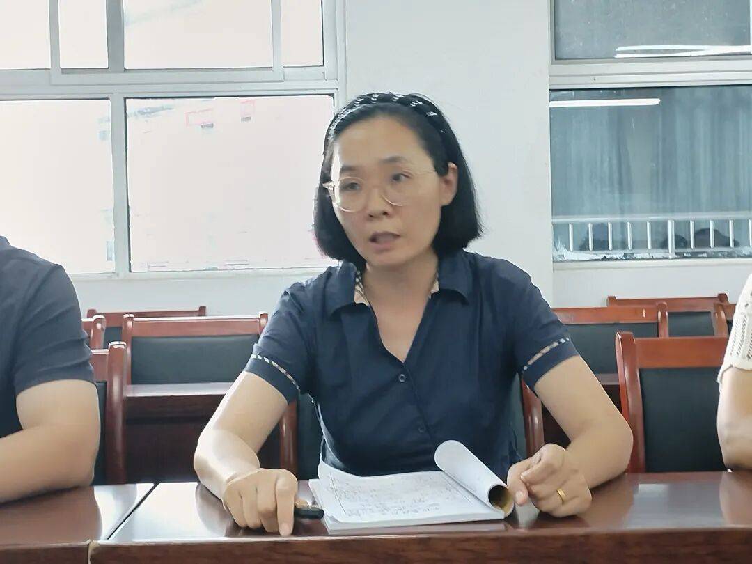 南陽市第六完全學校高階中學暑期全員系列專題培訓圓滿結束