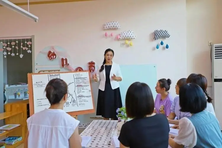 全國模範教師王冰：生活化的幼兒教育，讓孩子度過快樂童年