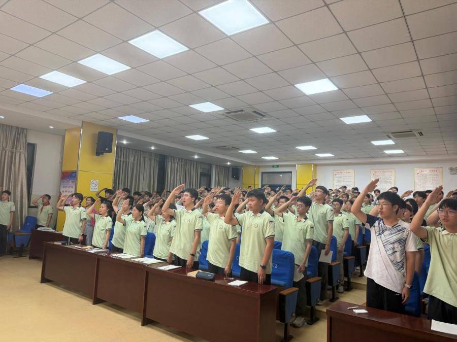 合肥市第四十五中學橡樹灣校區2026年秋季團課開班